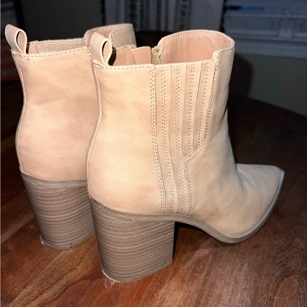 Universal Thread Booties - image 3